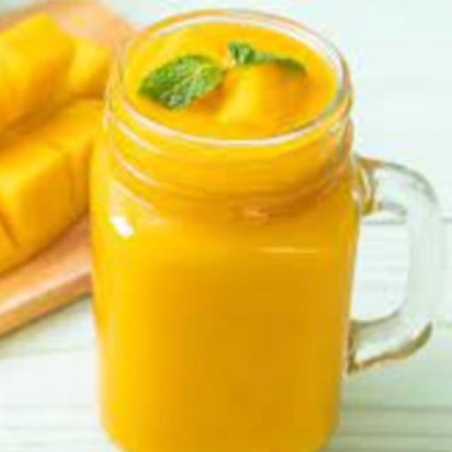 Mango-pine-o Smoothie.