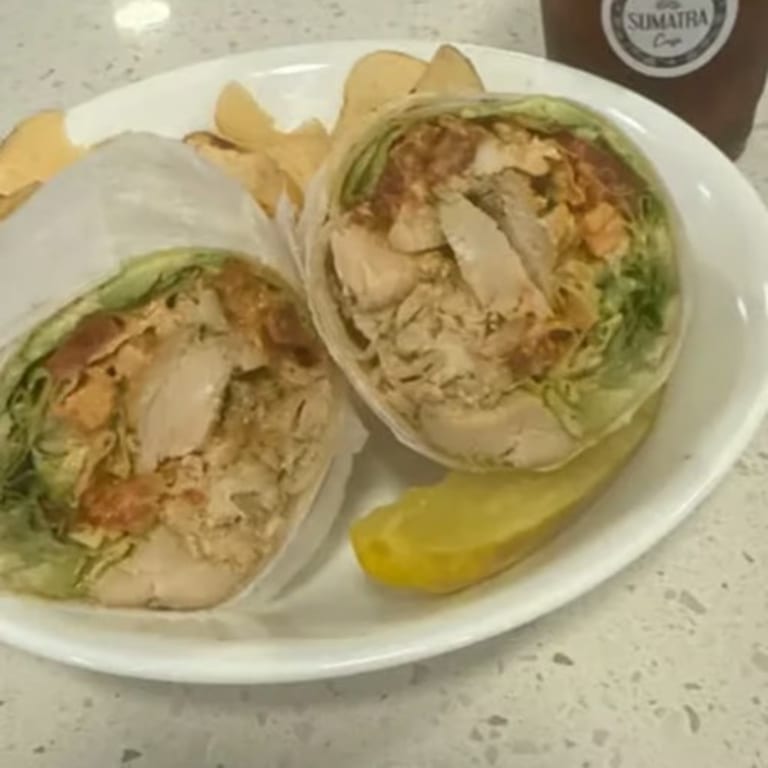 Delicious Chipotle Chicken Wrap