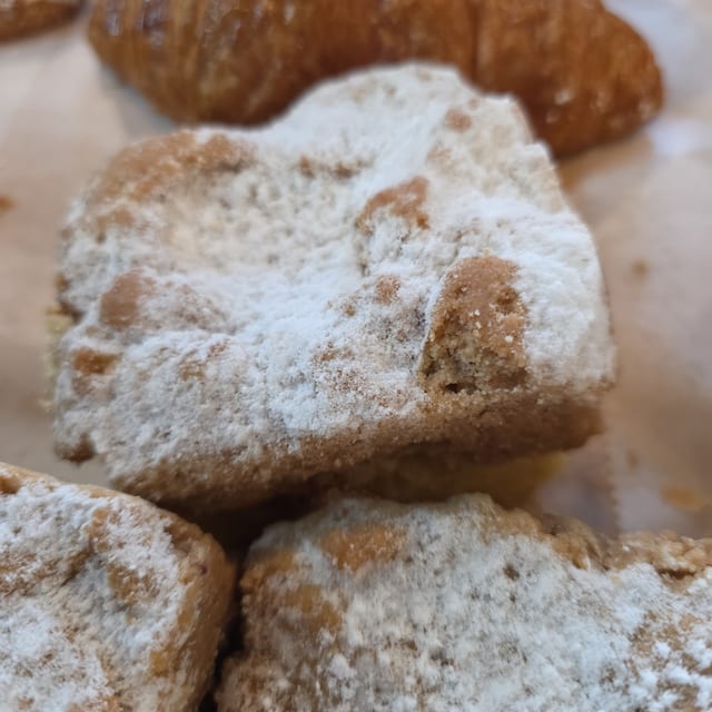 Crumb Cake.